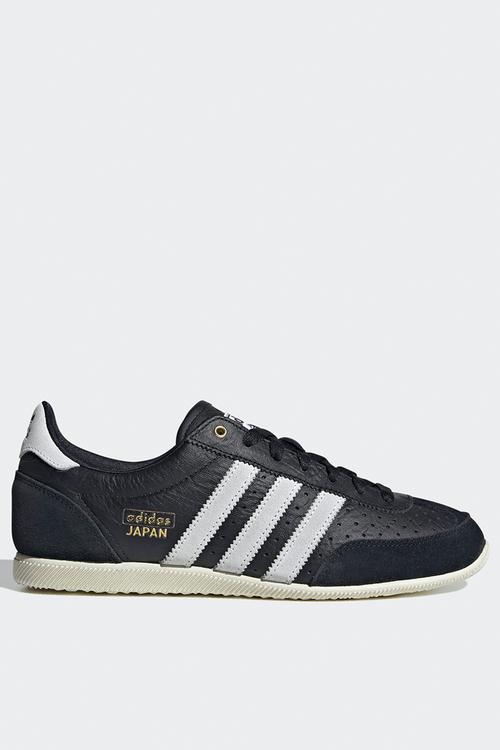 Japan w - core black/ftwr white/gold met