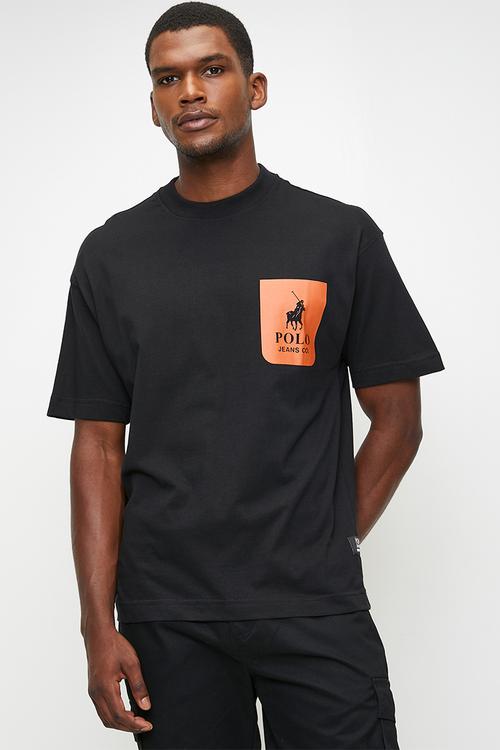 THEMBISA  PJC SS POCKET LOGO TEE - BLACK