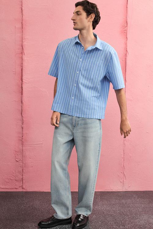 Regular fit boxy-style poplin shirt - light blue striped