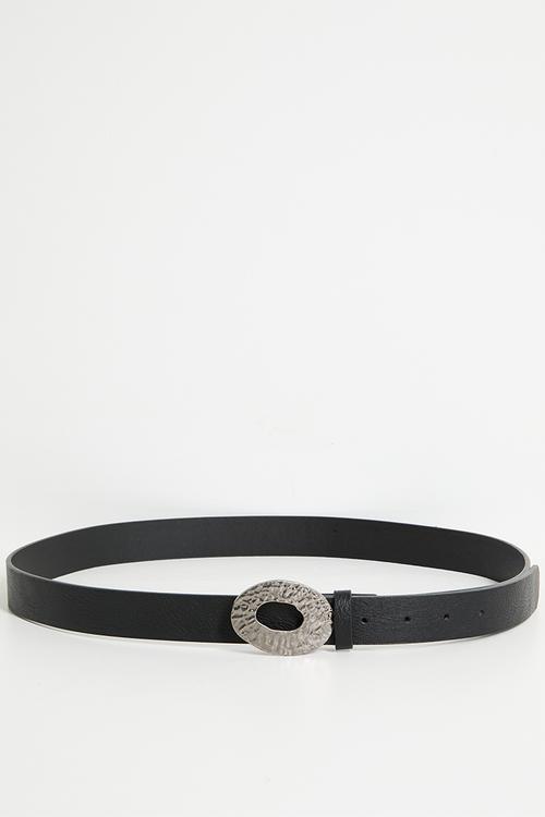Hammered Metal Disco Buckle Distressed Belt- Black