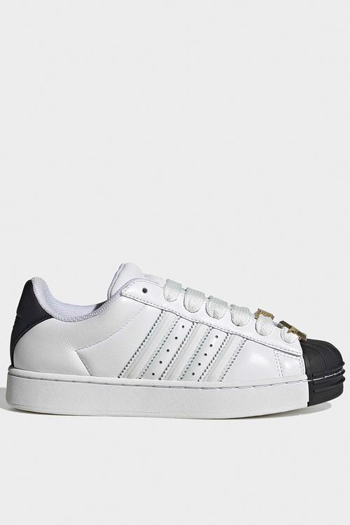 SUPERSTAR ST W