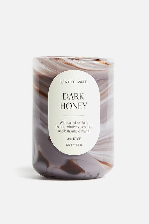 Scented candle in glass holder - dark honey