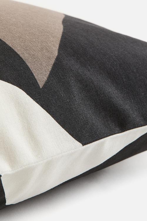 Patterned cushion cover -mole/colour block 
