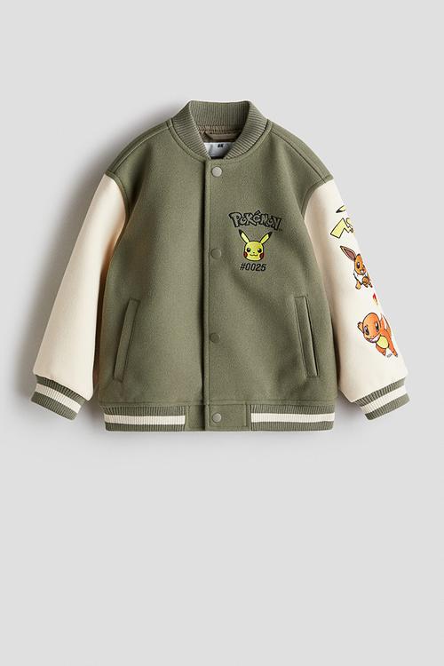 Motif-detail baseball jacket - khaki green pokémon