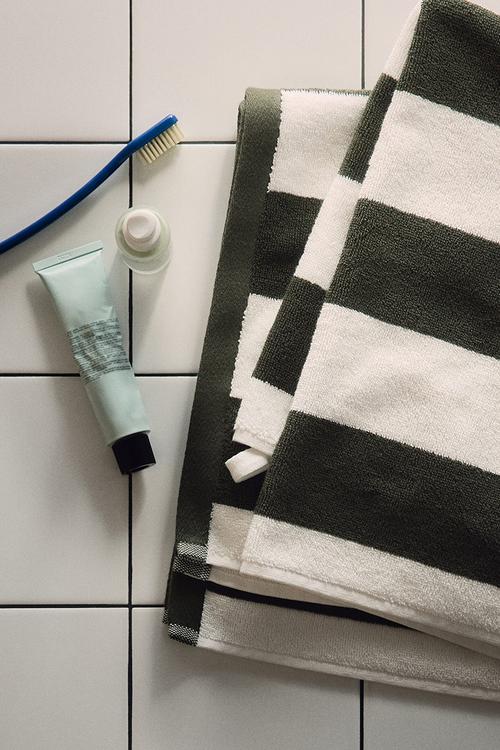 Bath towel - green,multi