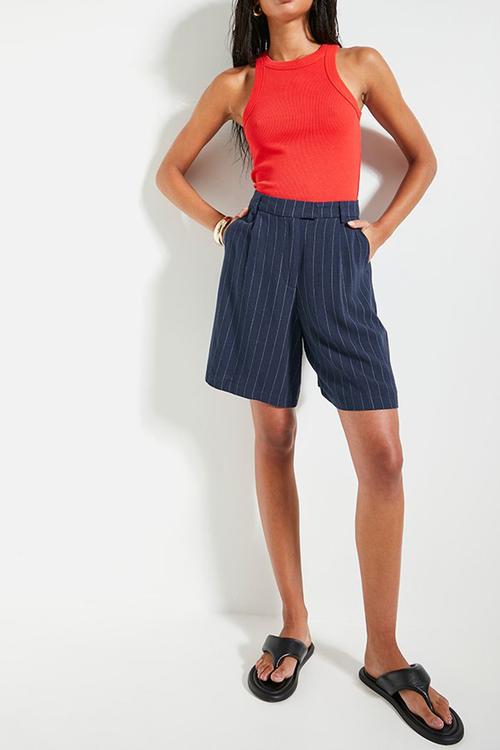 Easy pinstripewalkshorts (co-ord) - navy pinstripe