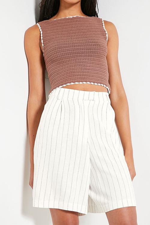 Easy pinstripewalkshorts (co-ord) - milk pinstripe