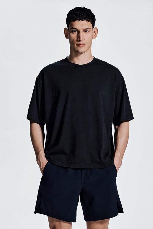 Mid-length sports shorts with drymove™ - navy blue