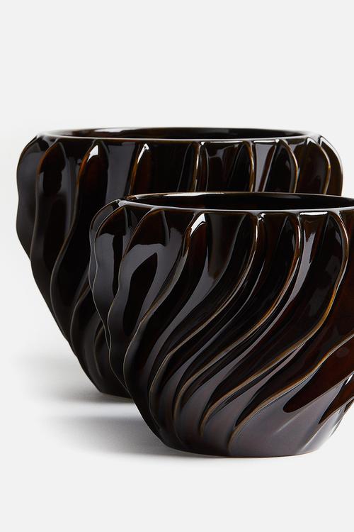 Stoneware plant pot - dark brown