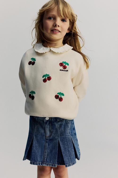 Sweatshirt - white cherries