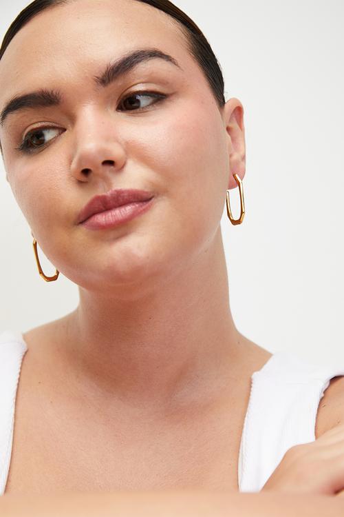Modern Trend Hoop Earrings - Gold
