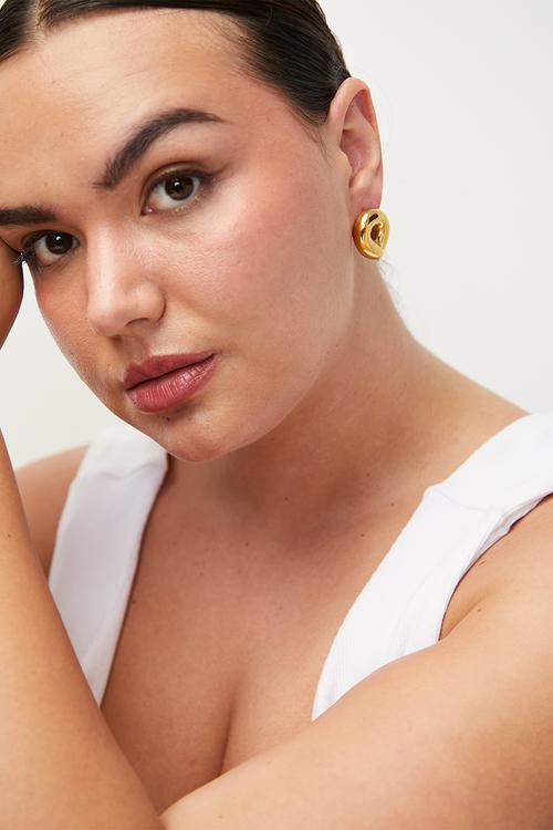 Modern Clean Design Earrings - Gold