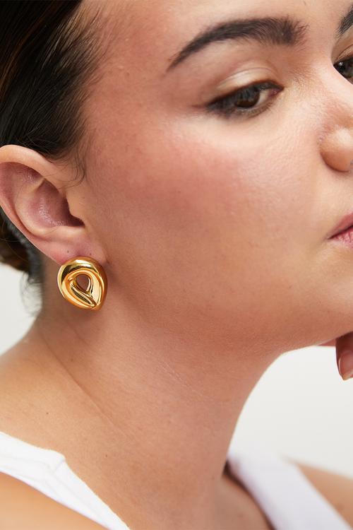 Modern Clean Design Earrings - Gold
