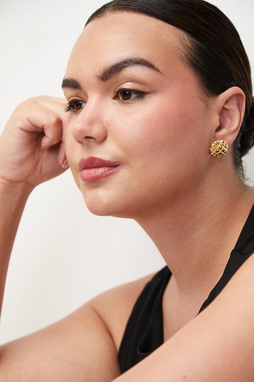 Funky Pineapple Style Earrings - Gold
