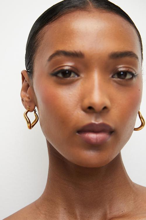Modern Twisted Curve Hoop Earrings - Gold