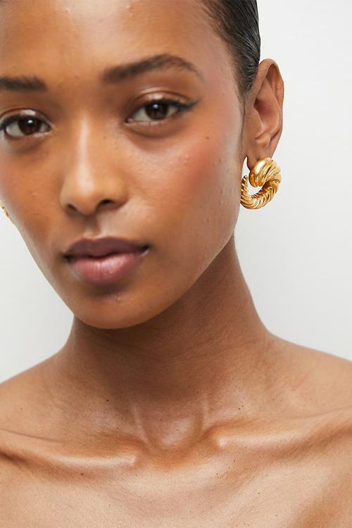 Organic Shell Style Earrings - Gold