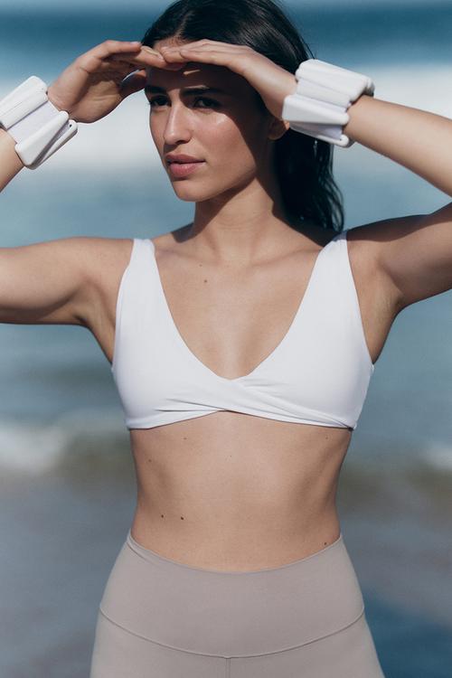 Yoga bra with softmove™ lycra® - white