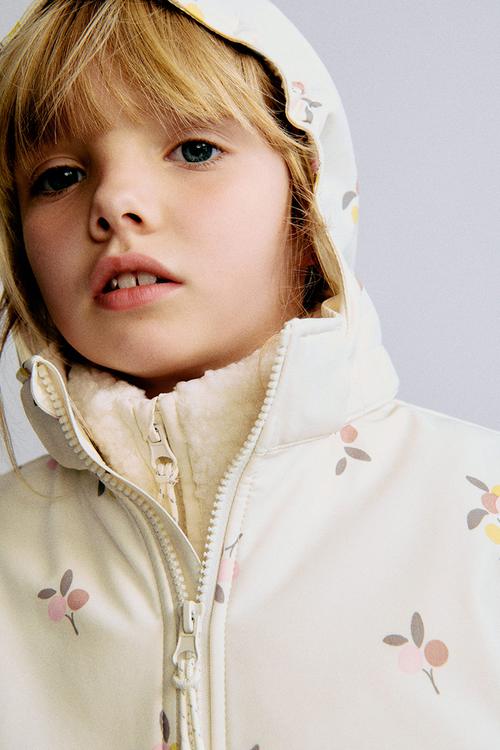 Water-resistant softshell jacket - cream berries