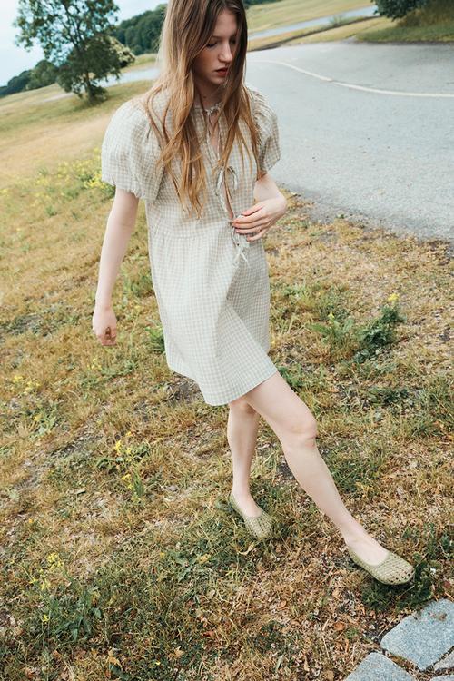 Tie-front cotton dress - light khaki green/checked 