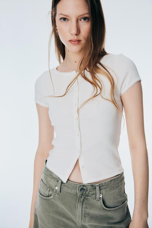 Ribbed button-front top - white
