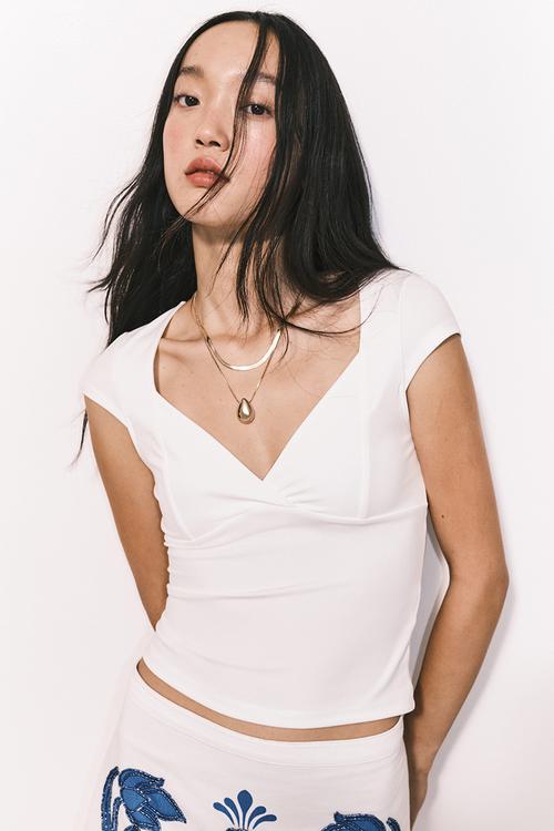 Cap-sleeved top - white