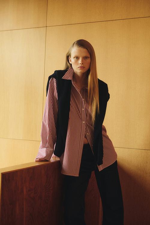 Oversized poplin shirt - burgundy/white striped