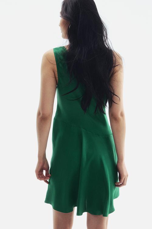 Flared satin dress - green