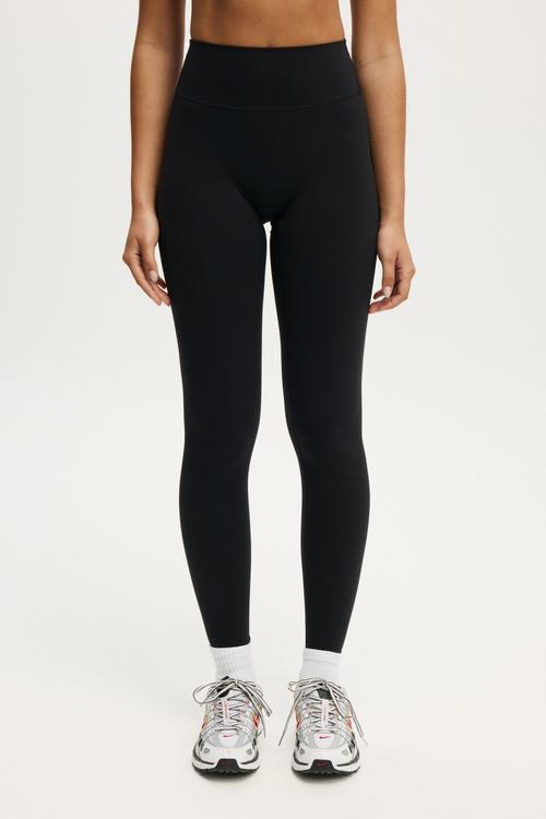 Ultra Luxe Invisible Scrunch Tight - Black