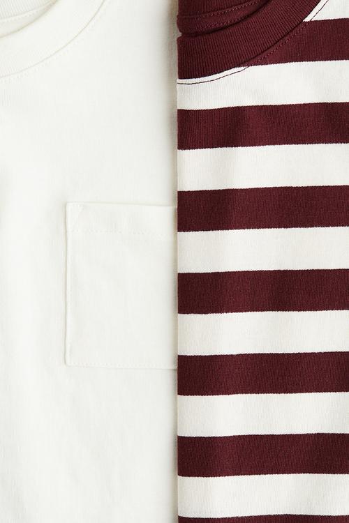 2 pack oversized t-shirts - white & dark red striped