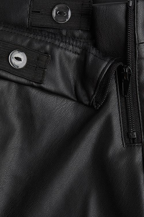 Flared skirt - black