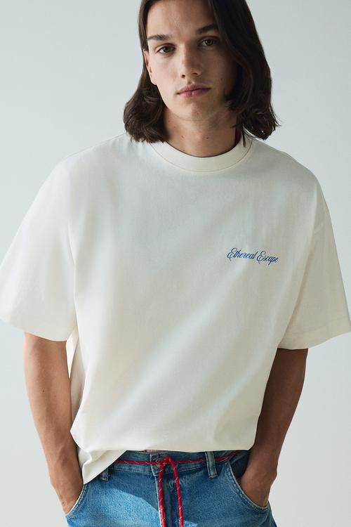 Oversized fit printed t-shirt - white ethereal escape