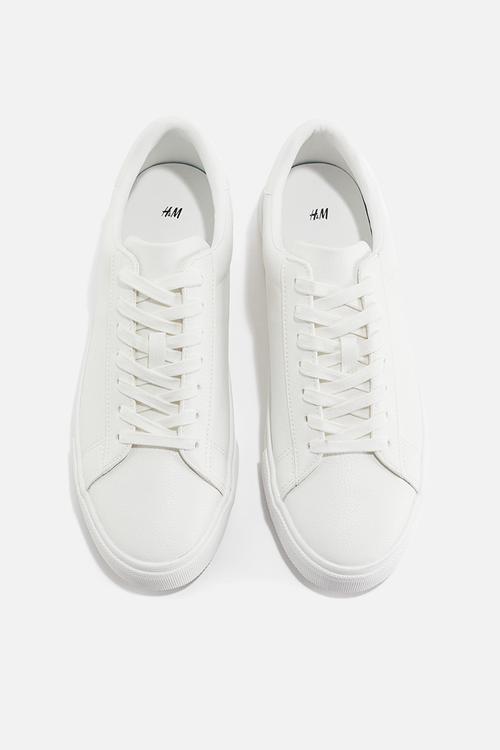 Trainers - white