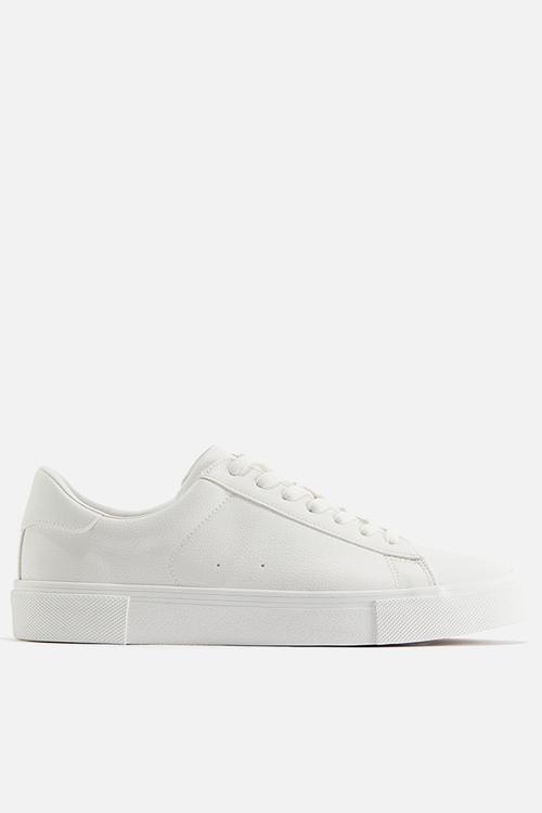 Trainers - white