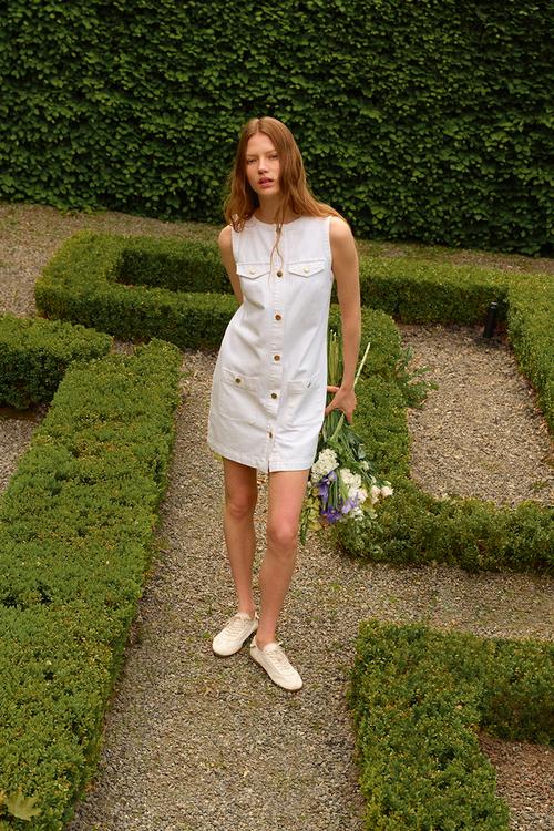 Sleeveless denim dress - white