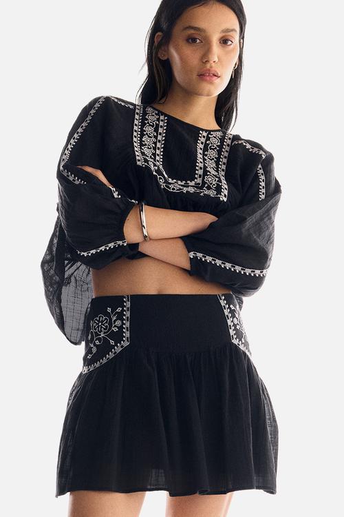 Embroidered skirt - black