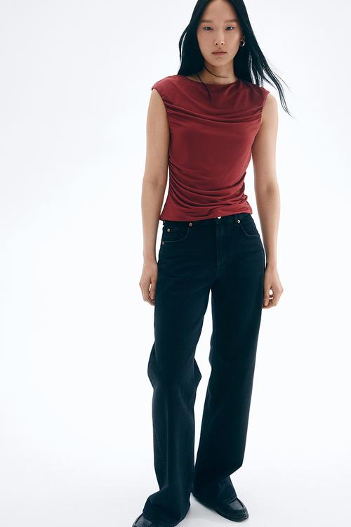 Draped cap-sleeved top - burgundy