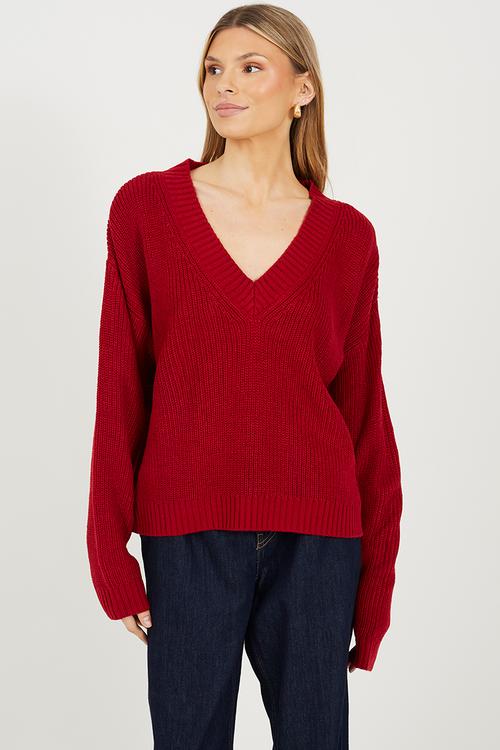 Ladies Deep V Neck Fisherman Knit Jumper - Deep Red