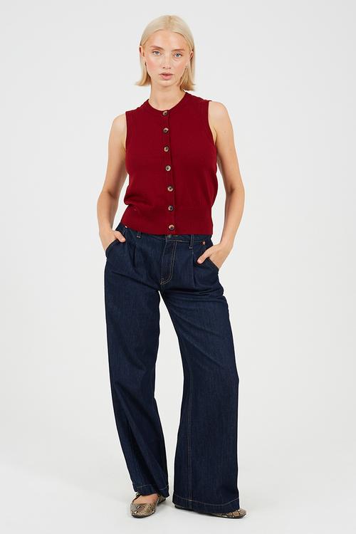 Ladies Sleeveless Waist Coat - Wine