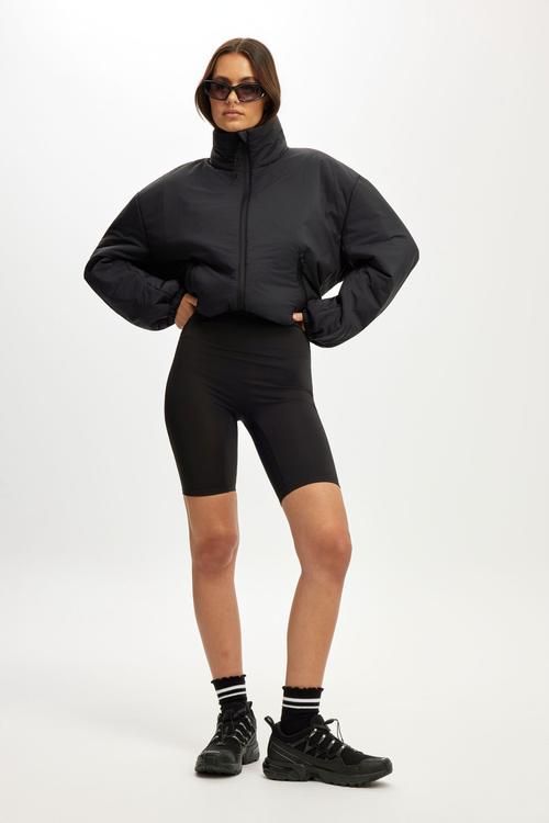 Ultra Move Mid Length Bike Short - Black