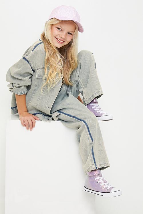 Light wash denim jacket & jeans - light blue