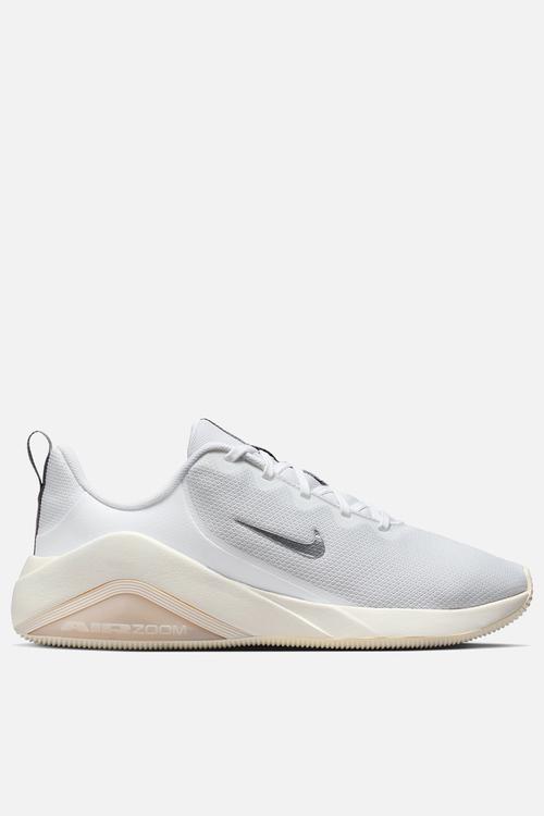 Nike Bella 7