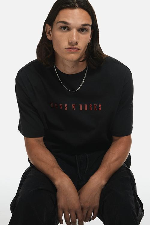 Loose fit vintage-look printed T-shirt - black/guns n' roses