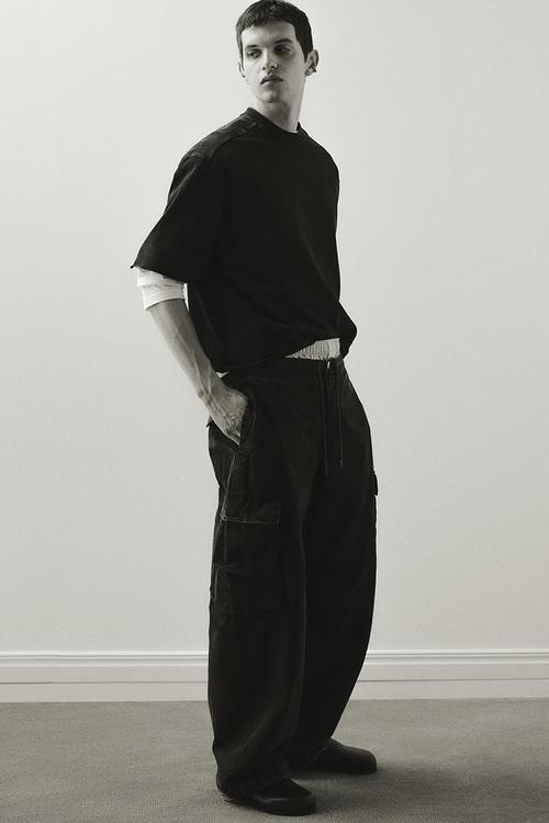 Loose fit washed cargo trousers - black