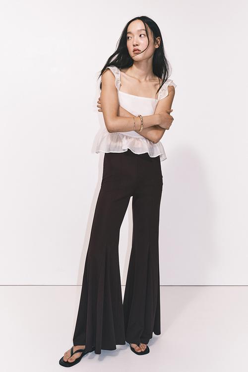 Flared trousers - burgundy
