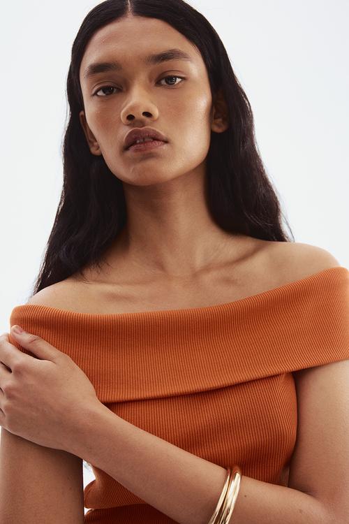 Rib-knit off-the-shoulder top - orange