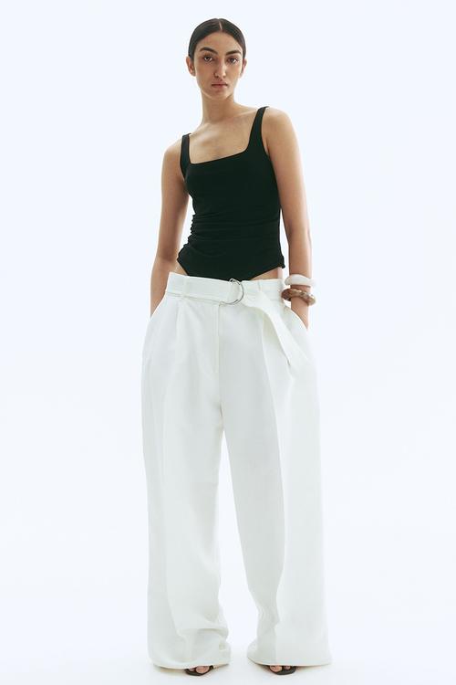 Draped body - black
