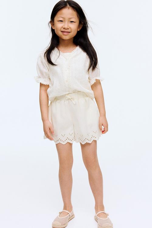 Broderie anglaise cotton shorts - cream
