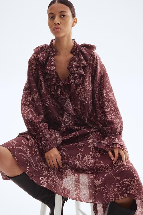 Ruffled dress - burgundy paisley pattern 