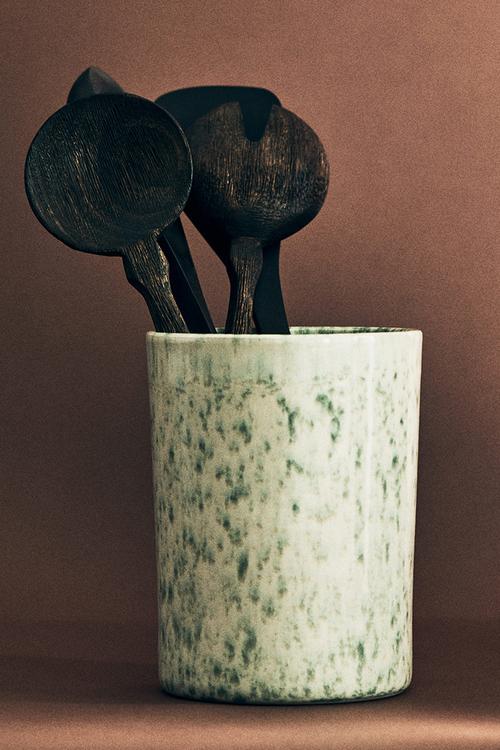 Stoneware utensil holder - green
