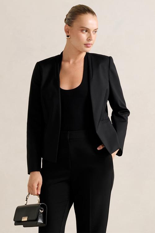 Farrah fitted blazer in black
